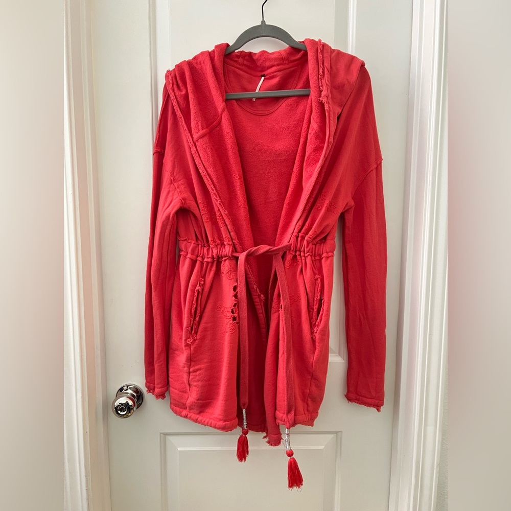Free people, wrap/robe style hooded cardigan w/ tie waist & pockets, Size S/P
